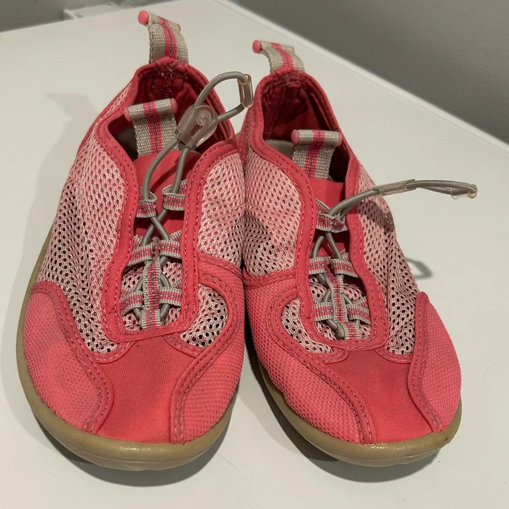 Lands’ End Pink Water Socks